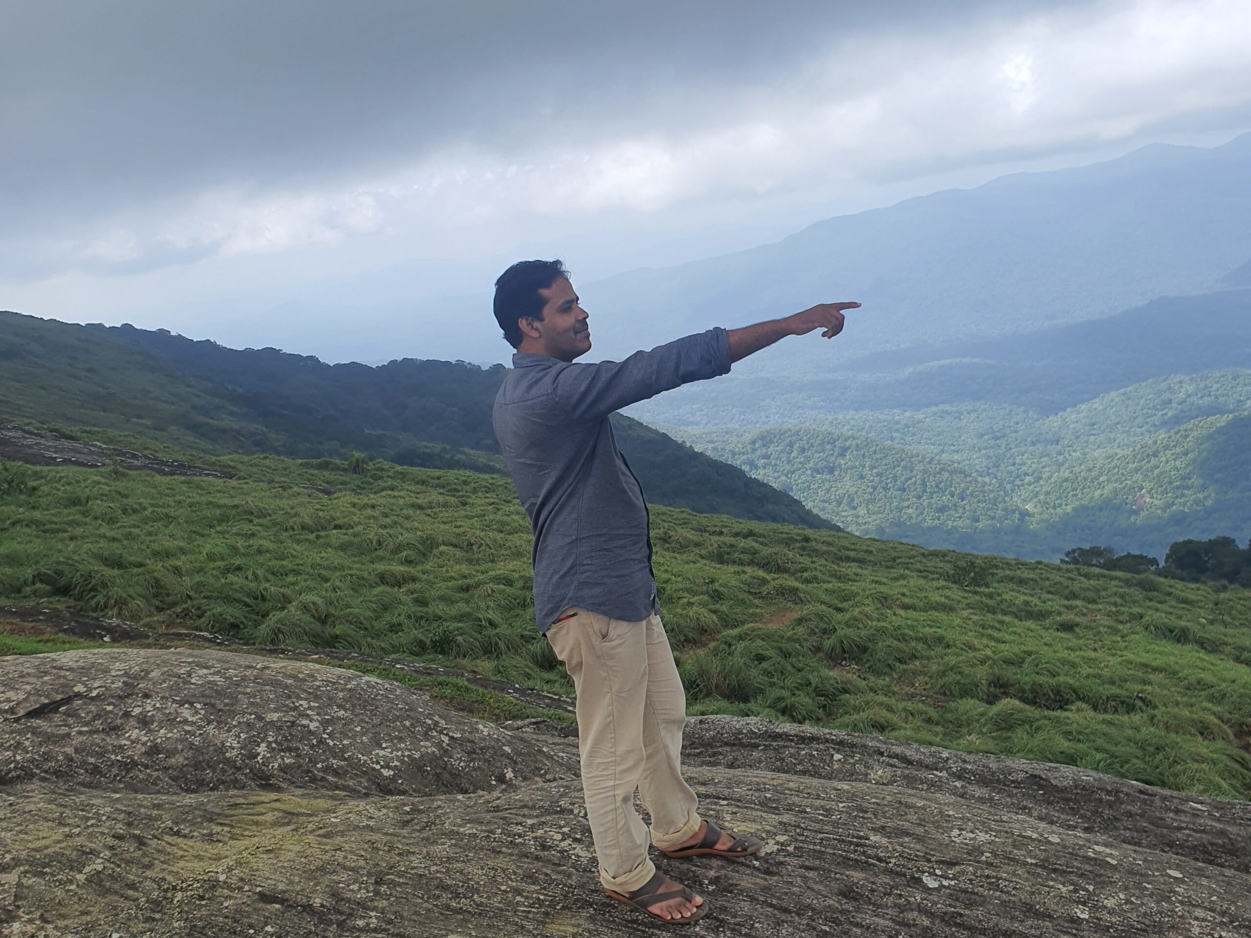 Group selfie at Ponmudi viewpoint